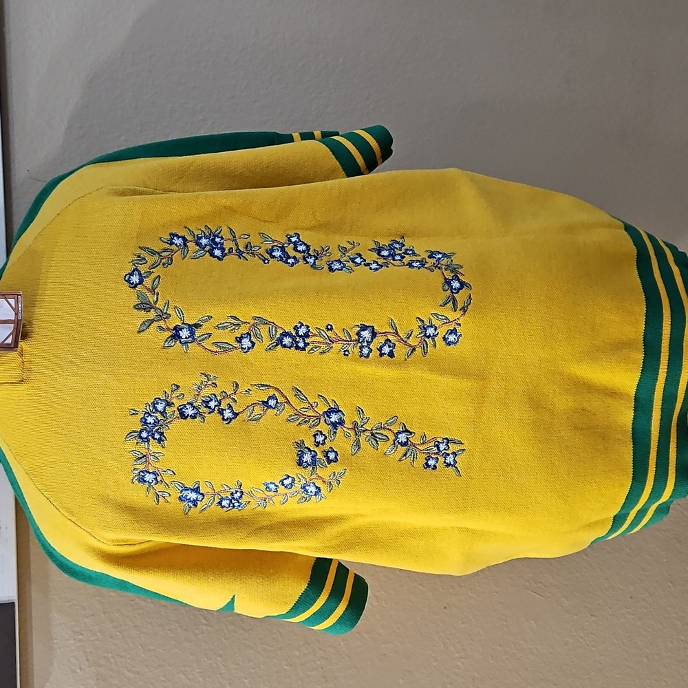 Men Brazil Knitted Style Shirt - Picture 3 of 5